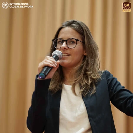 Speakers awmun Mrs. Jetteke Sybrigh Hoevenberg